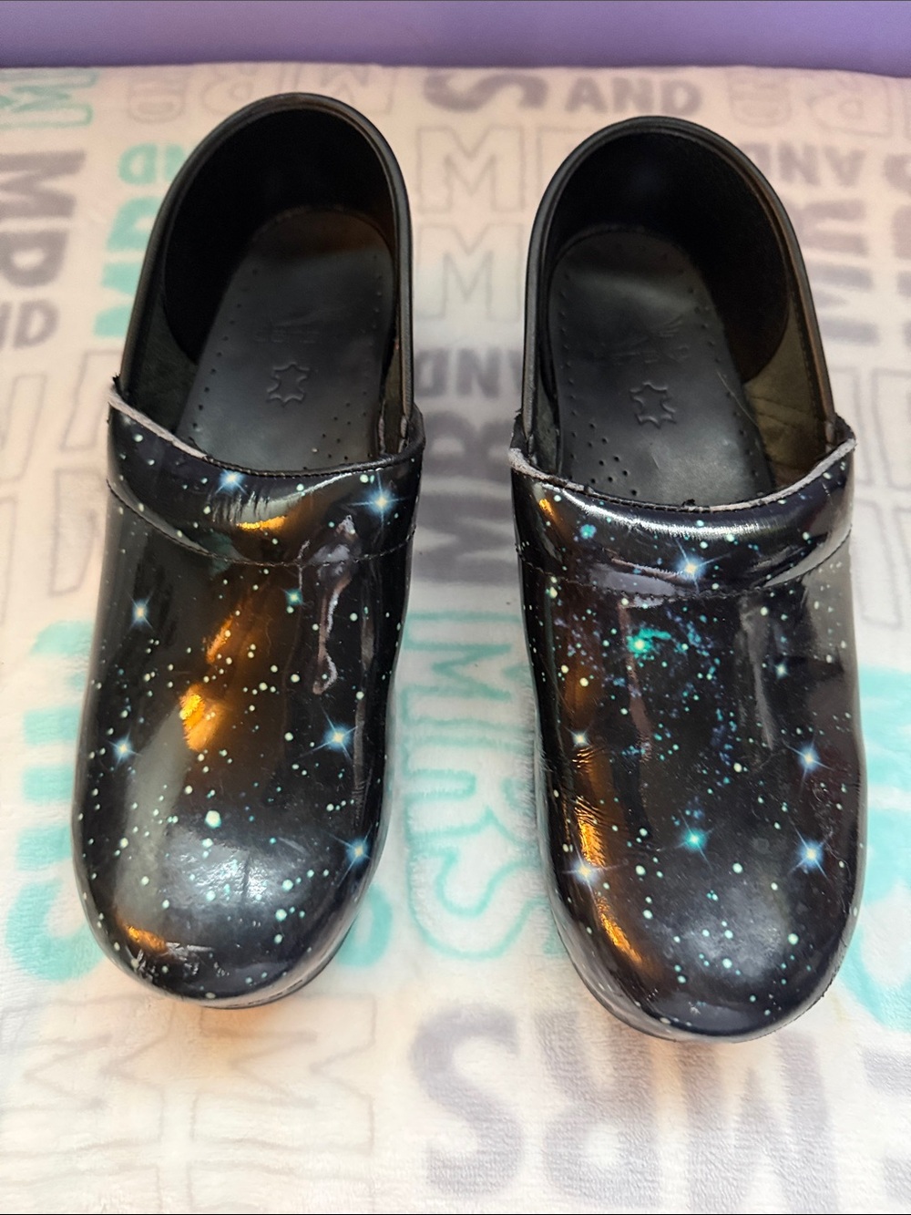 Dansko Black Patent Galaxy-Print Clogs with Teal Accents Nursing Size 39